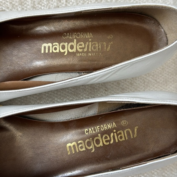 VTG California Magdesians Jeweled Rhinestone Embellished Kitten Wedge Size 8.5 - Picture 7 of 8